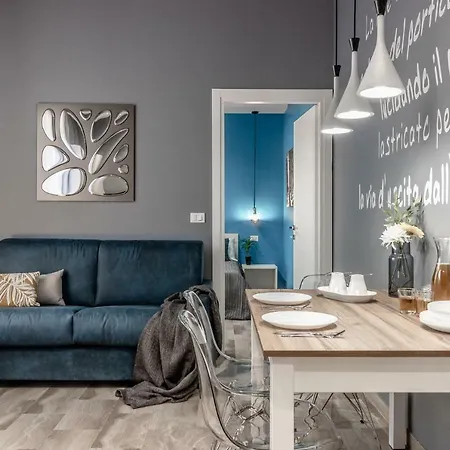 Ugo Bassi Apartament *