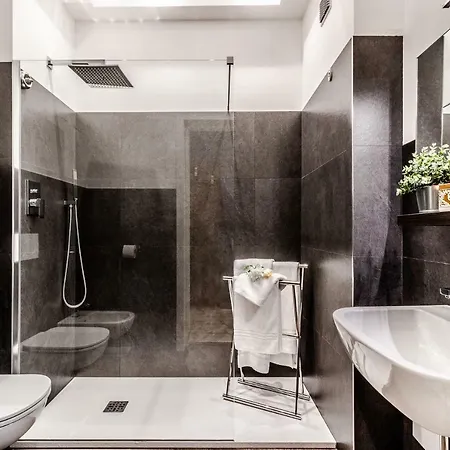 Ugo Bassi Apartament Bolonia