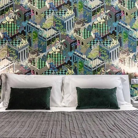 Ugo Bassi Apartment *