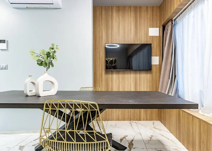 Ugo Bassi Болонья